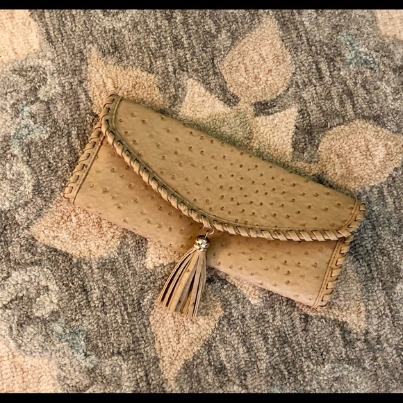Beige Ostrich Shoulder Bag Clutch - Picture 6 of 7